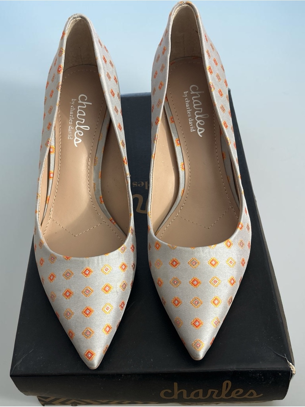 Charles by Charles David Women's Addie Diamond Printed Fabric Pumps - Picture 3 of 7